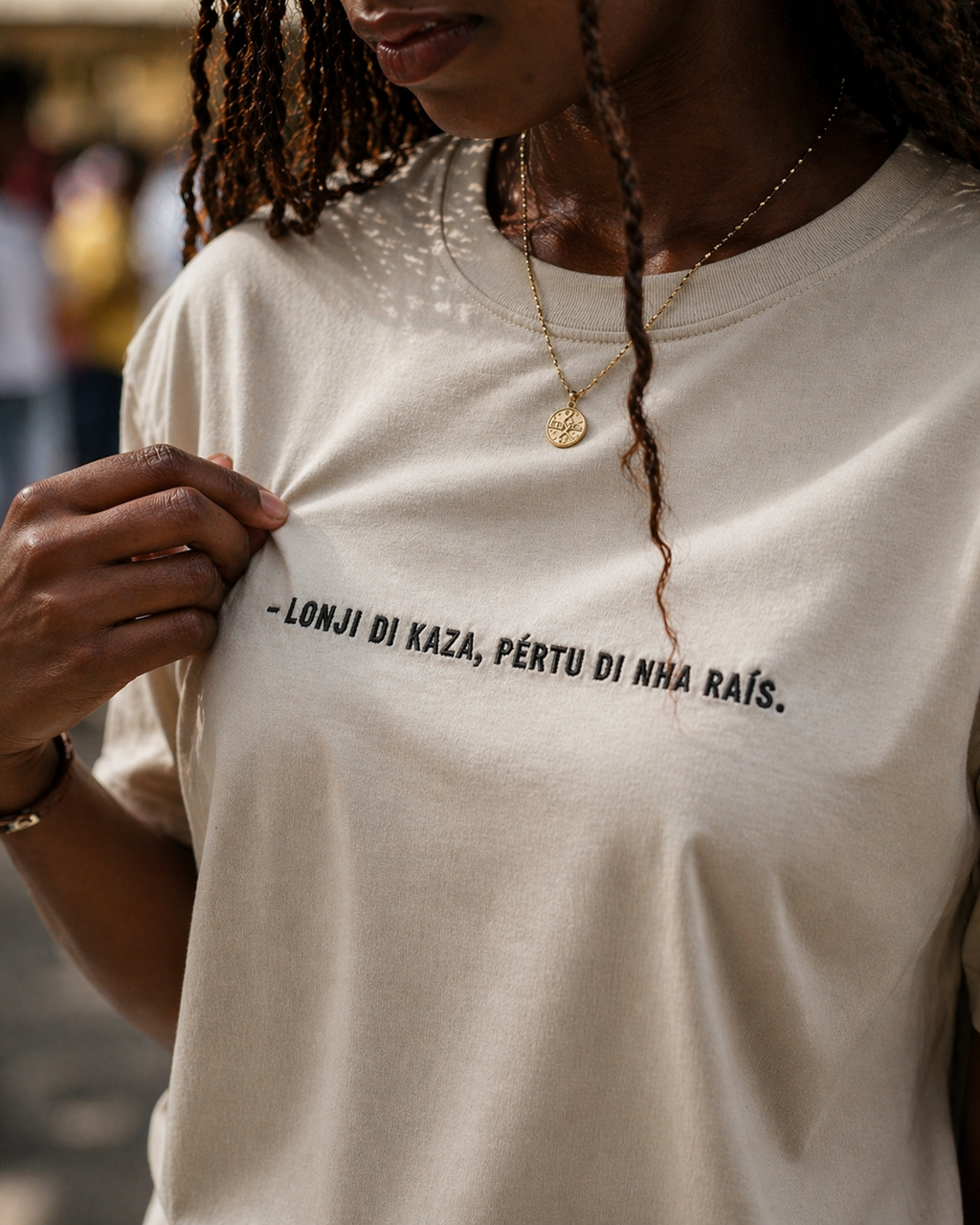 #LONJI DI KAZA PERTU DI NHA RAIS - Unisex Oversized faded t-shirt